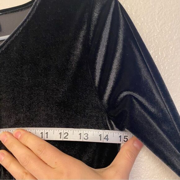 Old Navy Long Sleeve Velvet Fit & Flare black tiered stretch Dress Girls L 10-12 - Picture 5 of 7